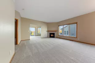 2712 Village Dr, Faribault, MN 55021 - Photo 18