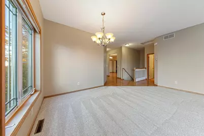 2712 Village Drive, Faribault, MN 55021 - Photo 16