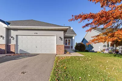 2712 Village Drive, Faribault, MN 55021 - Photo 2