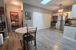 2063 N Park Dr, Saint Paul, MN 55119 - Photo 6