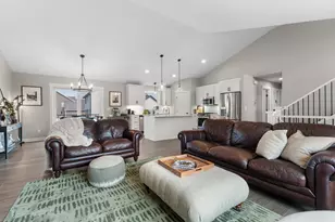 2449 Phoenix Rd SW, Rochester, MN 55902 - Photo 10