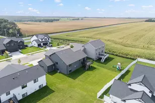 2449 Phoenix Rd SW, Rochester, MN 55902 - Photo 2