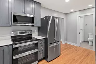 4635 Emerson Ave N, Minneapolis, MN 55412 - Photo 8