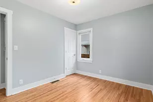 4635 Emerson Ave N, Minneapolis, MN 55412 - Photo 16