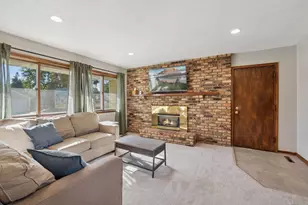 3940 Brunswick Ave S, Saint Louis Park, MN 55416 - Photo 12