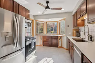 3940 Brunswick Ave S, Saint Louis Park, MN 55416 - Photo 8