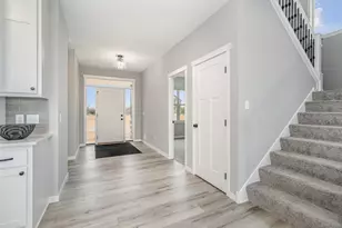 21057 Tippecanoe St NE, East Bethel, MN 55011 - Photo 6