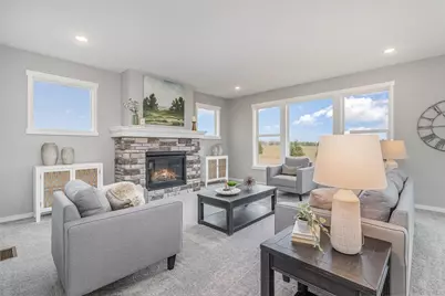 21057 Tippecanoe Street NE, East Bethel, MN 55011 - Photo 4