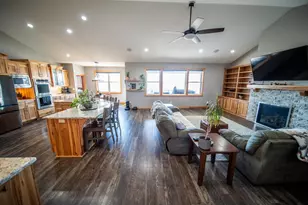 5892 Cambridge Hill Rd SE, Rochester, MN 55904 - Photo 20