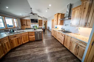 5892 Cambridge Hill Rd SE, Rochester, MN 55904 - Photo 36