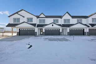 1108 45th Ave NE, Saint Cloud, MN 56304 - Photo 1