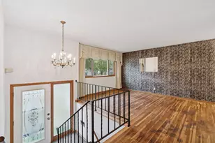 253 Stardust Blvd, Circle Pines, MN 55014 - Photo 8