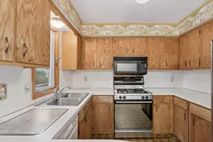 253 Stardust Blvd, Circle Pines, MN 55014 - Photo 14