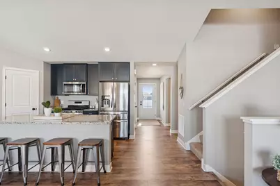 9290 62nd Street S, Cottage Grove, MN 55016 - Photo 4