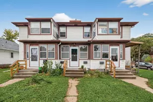 885 Ottawa Ave, West Saint Paul, MN 55118 - Photo 1