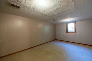 1810 Mary Ln, North Mankato, MN 56003 - Photo 20