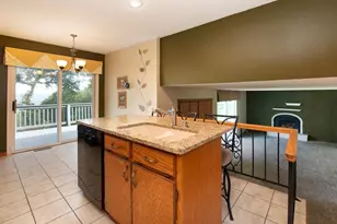 1810 Mary Ln, North Mankato, MN 56003 - Photo 8