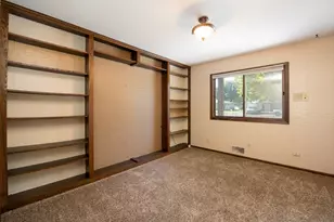 1810 Mary Ln, North Mankato, MN 56003 - Photo 12