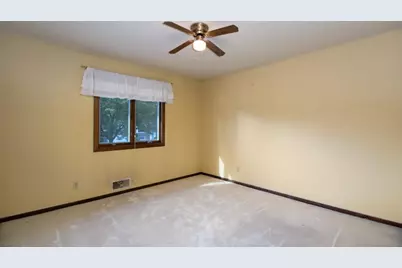 1810 Mary Lane, North Mankato, MN 56003 - Photo 18