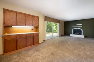 1810 Mary Ln, North Mankato, MN 56003 - Photo 10