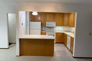 1160 Black Oaks Ln N, Plymouth, MN 55447 - Photo 6