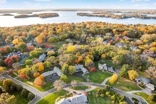 5880 Boulder Bridge Ln, Excelsior, MN 55331 - Photo 1