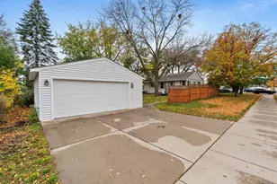 7601 Elliot Ave S, Richfield, MN 55423 - Photo 30