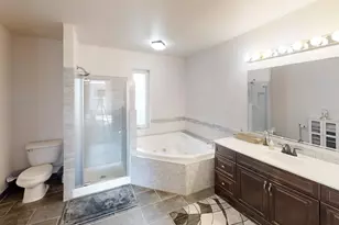 119 Hall Ln, Alden, MN 56009 - Photo 38