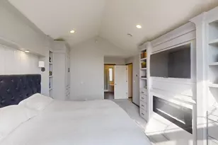 119 Hall Ln, Alden, MN 56009 - Photo 34