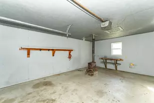 209 E Henry St, Le Roy, MN 55951 - Photo 30