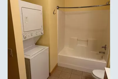 2900 University Avenue SE #411, Minneapolis, MN 55414 - Photo 16