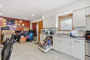 1574 Pacific St, Saint Paul, MN 55106 - Photo 14