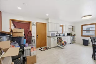 1574 Pacific St, Saint Paul, MN 55106 - Photo 12