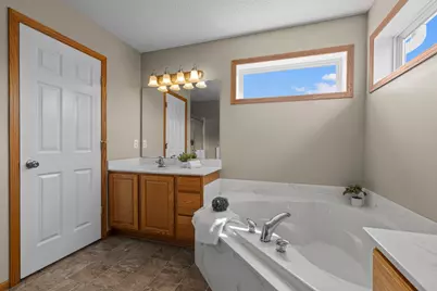 9207 W 136th Street, Savage, MN 55378 - Photo 32