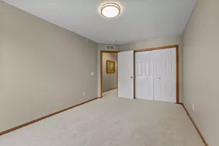 9207 W 136th St, Savage, MN 55378 - Photo 40