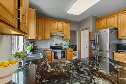 9207 W 136th Street, Savage, MN 55378 - Photo 18