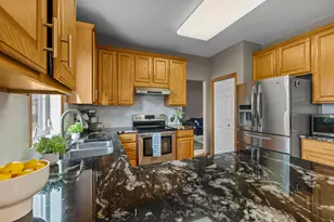 9207 W 136th St, Savage, MN 55378 - Photo 18