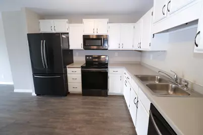 66 9th Street E #1613, Saint Paul, MN 55101 - Photo 4