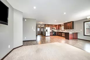 905 Wencel Ave NE, New Prague, MN 56071 - Photo 8