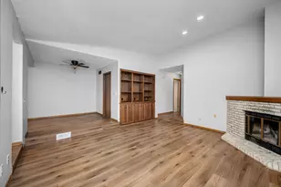 8654 134th St W, Apple Valley, MN 55124 - Photo 4