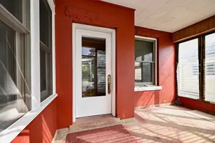 60 E King St, Winona, MN 55987 - Photo 4