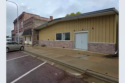 104 Wall Street W, Jasper, MN 56144 - Photo 2