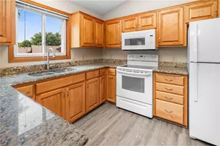 7009 Rolling View Dr, Saint Cloud, MN 56303 - Photo 4