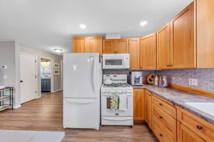 316 Stoltzman Rd, Mankato, MN 56001 - Photo 12