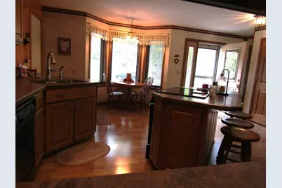 805 S 10th Street, Montevideo, MN 56265 - Photo 6