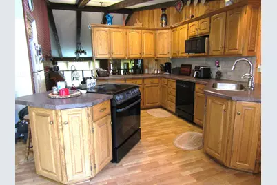 805 S 10th Street, Montevideo, MN 56265 - Photo 8