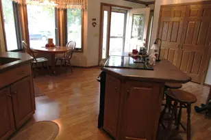 805 S 10th St, Montevideo, MN 56265 - Photo 2