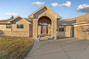 1308 Greenleaf Rd, Faribault, MN 55021 - Photo 2