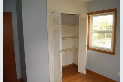 1048 Dale Street N, Saint Paul, MN 55117 - Photo 8