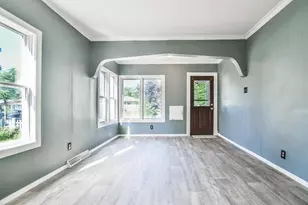 2419 California St NE, Minneapolis, MN 55418 - Photo 8